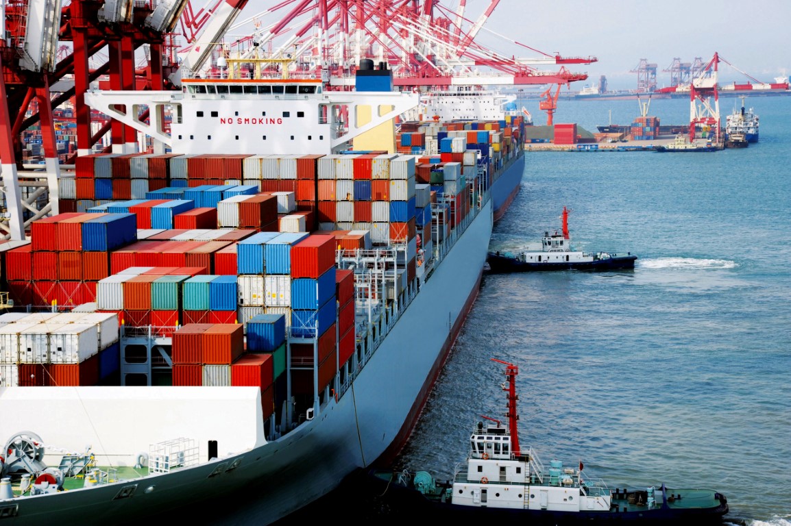 Contanier Ship